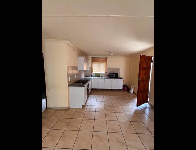 3 BEDROOM HOUSE FOR SALE IN LOTUS GARDENS